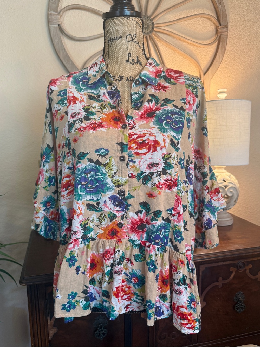 Umgee Beige Floral Button-Front Peplum Blouse